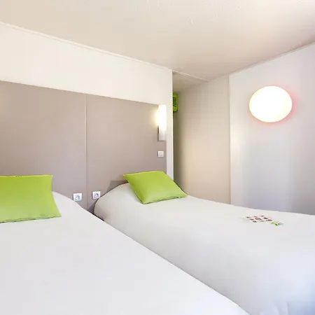 מלון Campanile Troyes Sud -