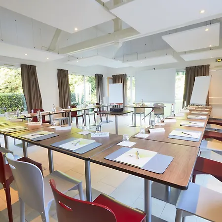 Campanile Troyes Sud - Hotel Buchères