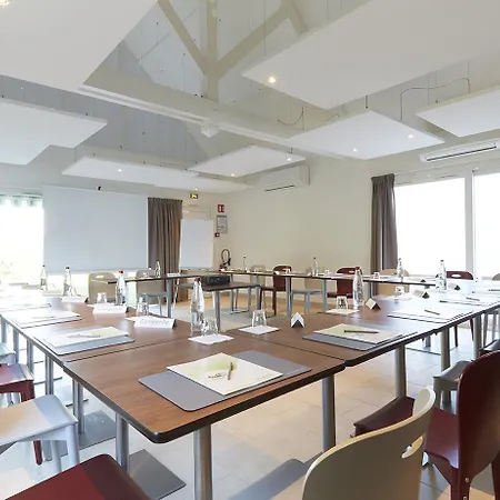 Campanile Troyes Sud - 3* Buchères