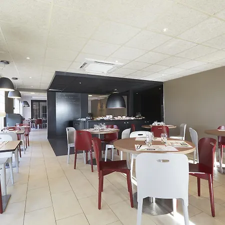 Campanile Troyes Sud - Hotel Buchères