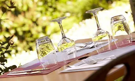 Campanile Troyes Sud - Hotell