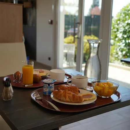 Campanile Troyes Sud -