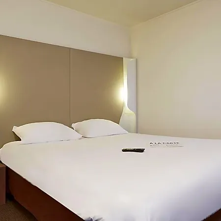 Hotel Campanile Troyes Sud -