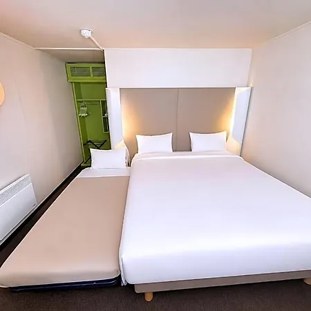 Campanile Troyes Sud - 3*