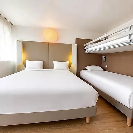 Campanile Troyes Sud - فندق 3*