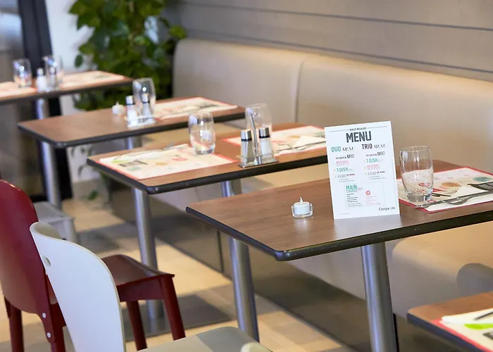 Hotel Campanile Troyes Sud - Bucheres