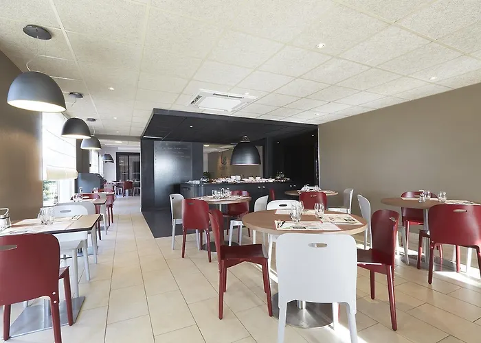 Campanile Troyes Sud - Hotel Bucheres