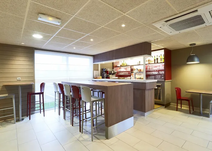 Campanile Troyes Sud - Hotel