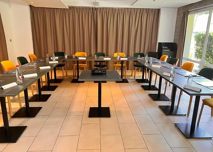 Campanile Troyes Sud - Bucheres