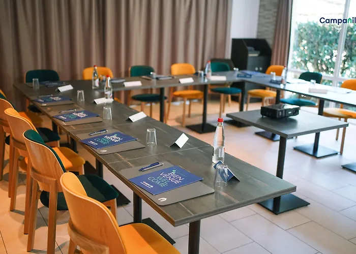 Hotel Campanile Troyes Sud - 3*