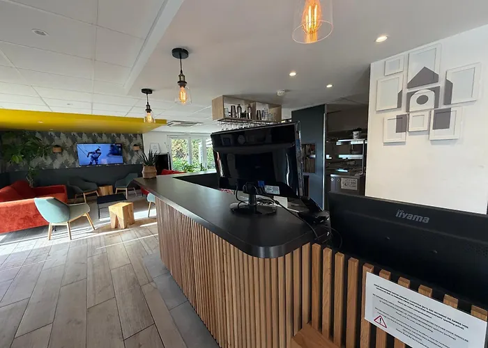 Hotell Campanile Troyes Sud - 3*