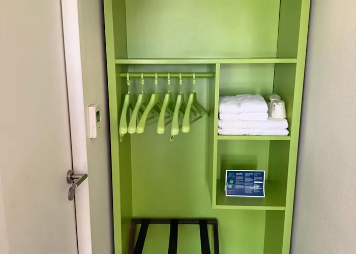 Hotel Campanile Troyes Sud - 3*