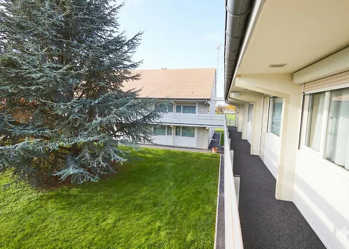 Ξενοδοχείο Campanile Troyes Sud - 3*